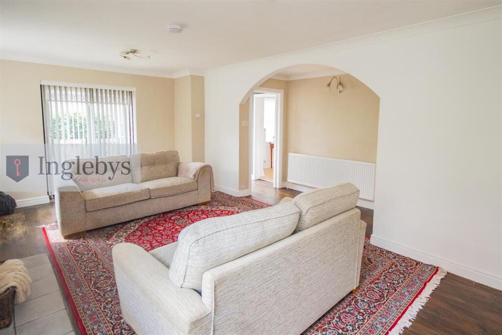House in Stockton-on-Tees - More