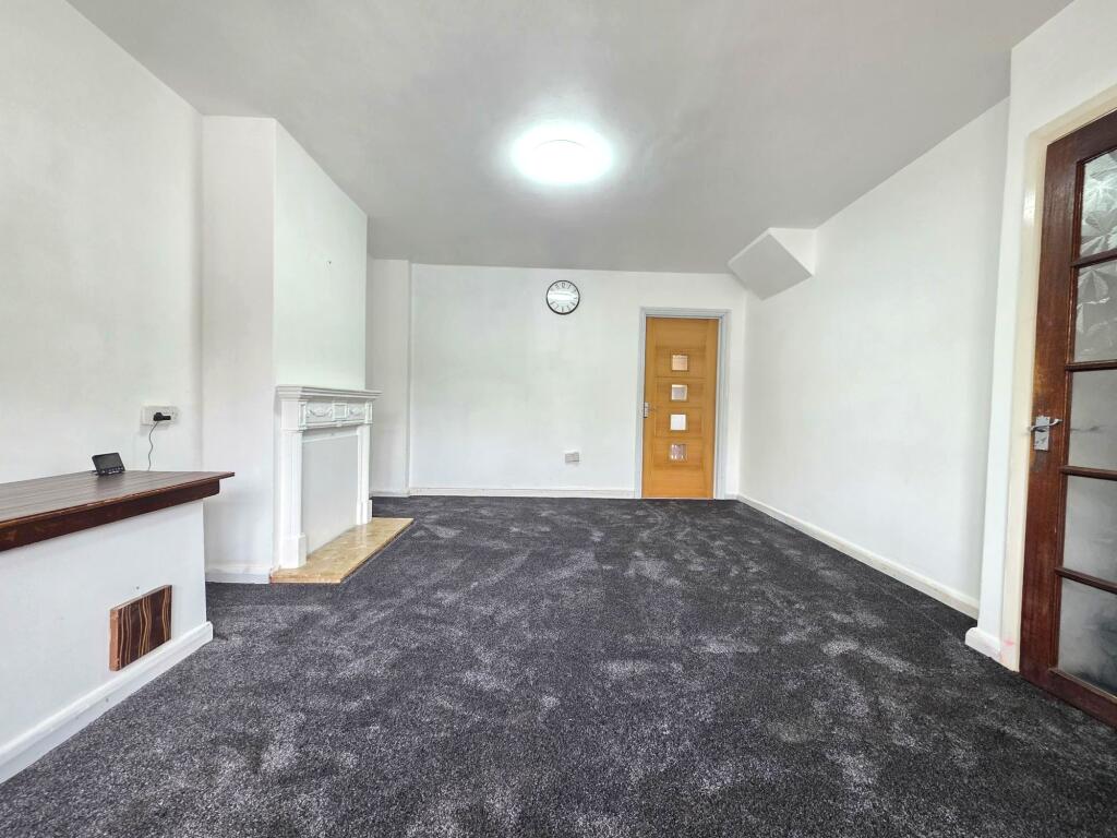 House in Birmingham, West Midlands - View 3