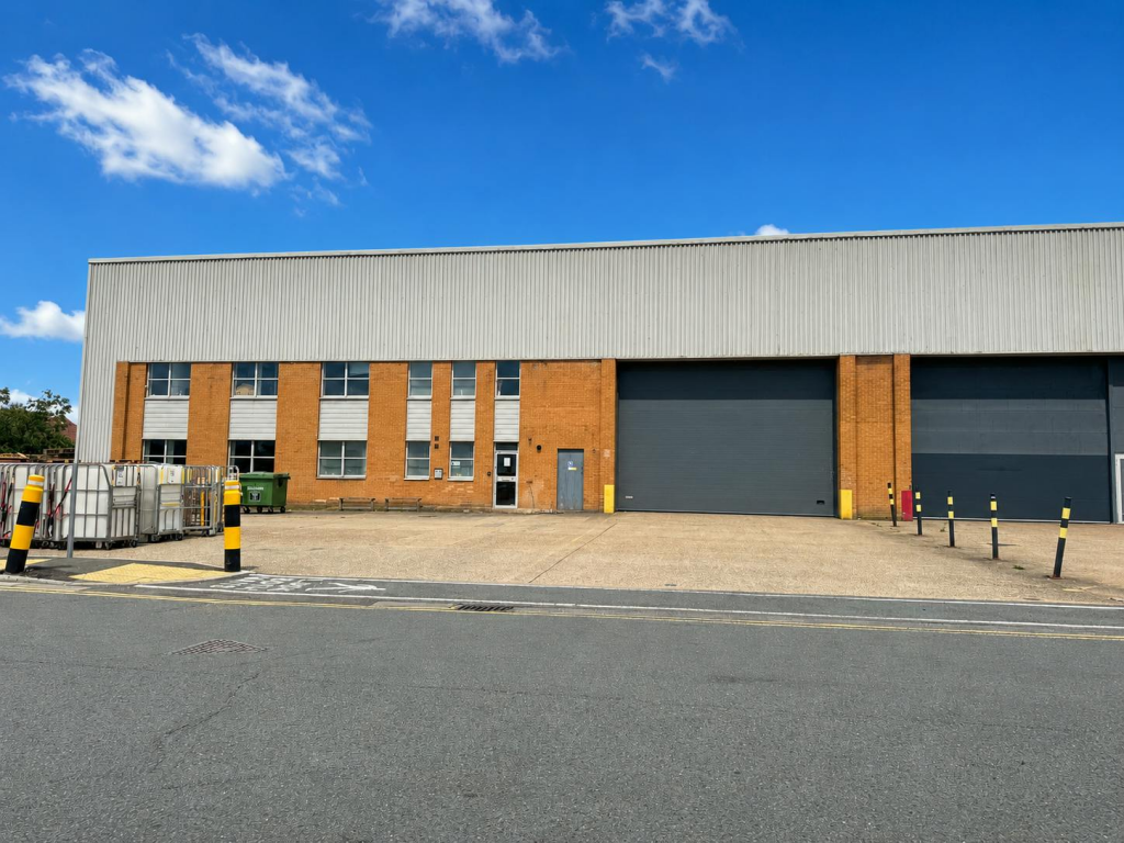 Front aspect - indicative image