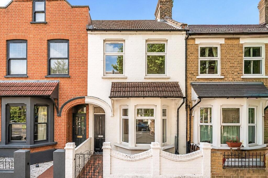 2-bed terraced on Cassiobury Road, Walthamstow, London, E17, £600,000