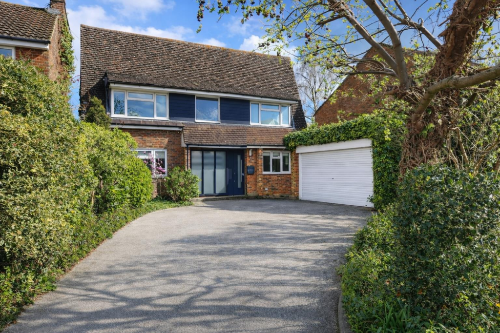 Godfries Close, Tewin, Welwyn