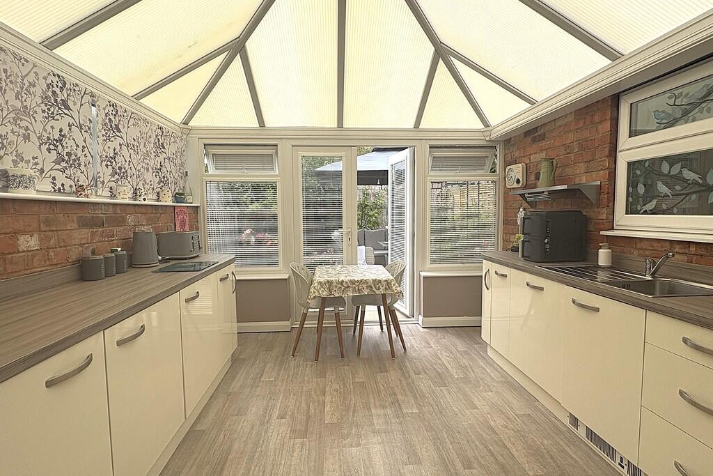 House in Melton - More