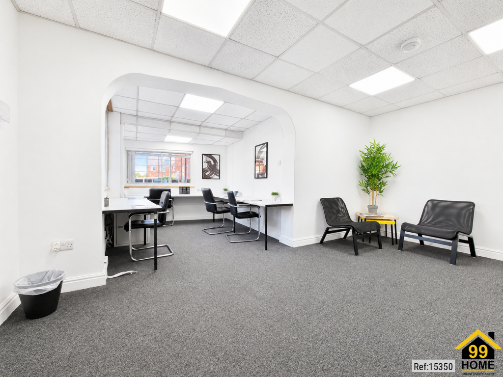 Aldergate, Tamworth, Staffordshire, B79