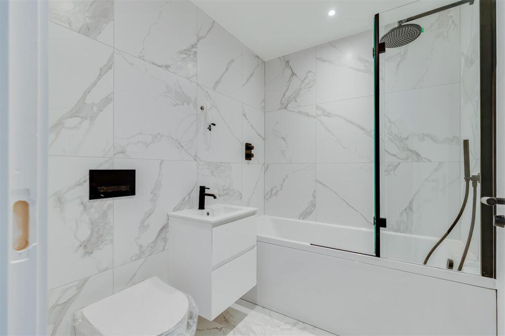Apartment in Penarth, Vale of Glamorgan - More