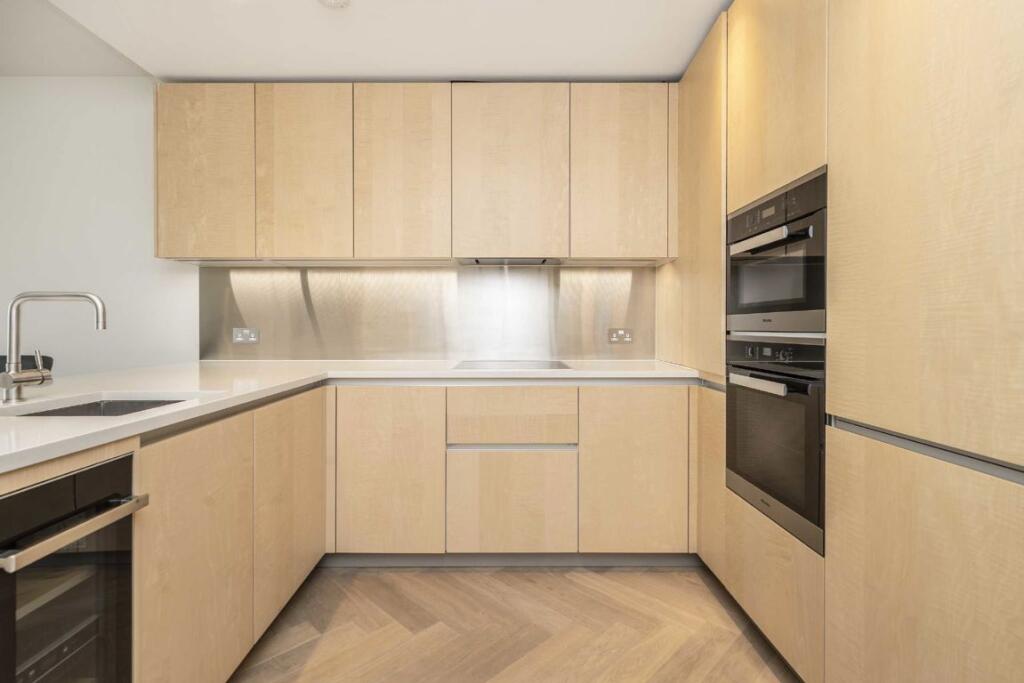 Apartment in London - View 4