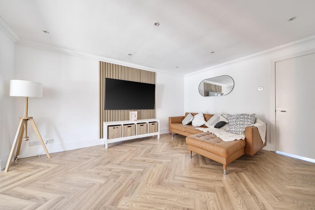 Main image of property: Fern Drive, Havant