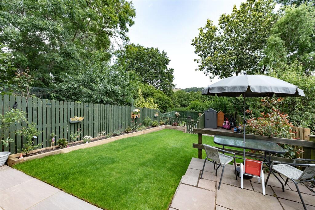 House in Bradford, West Yorkshire - View 5
