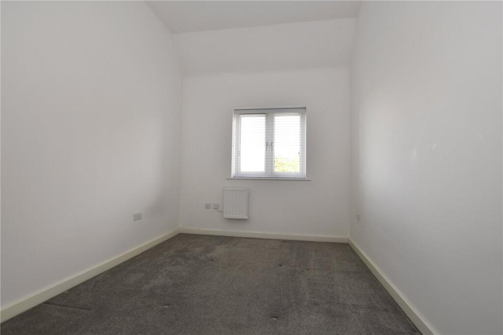 Apartment in Reading - More