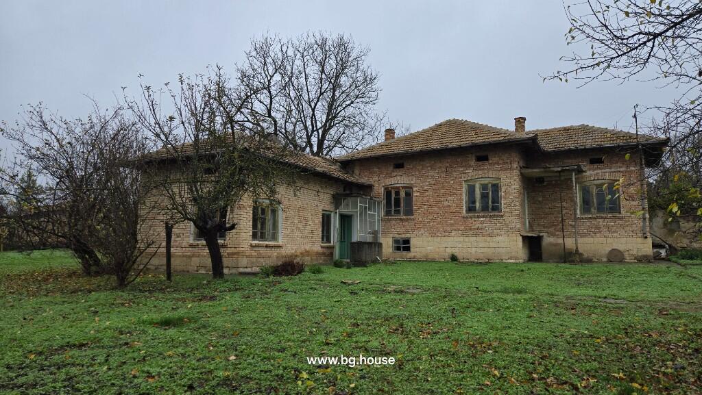 Main image of property: Sadina, Targovishte