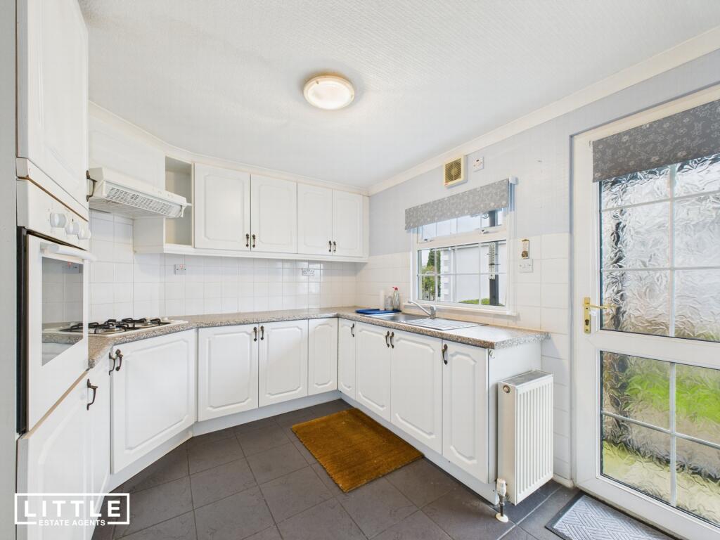 Old Hall, Halsnead Park, L35 photo 3