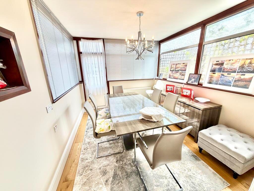 House in London, The Hyde, Colindale - View 3