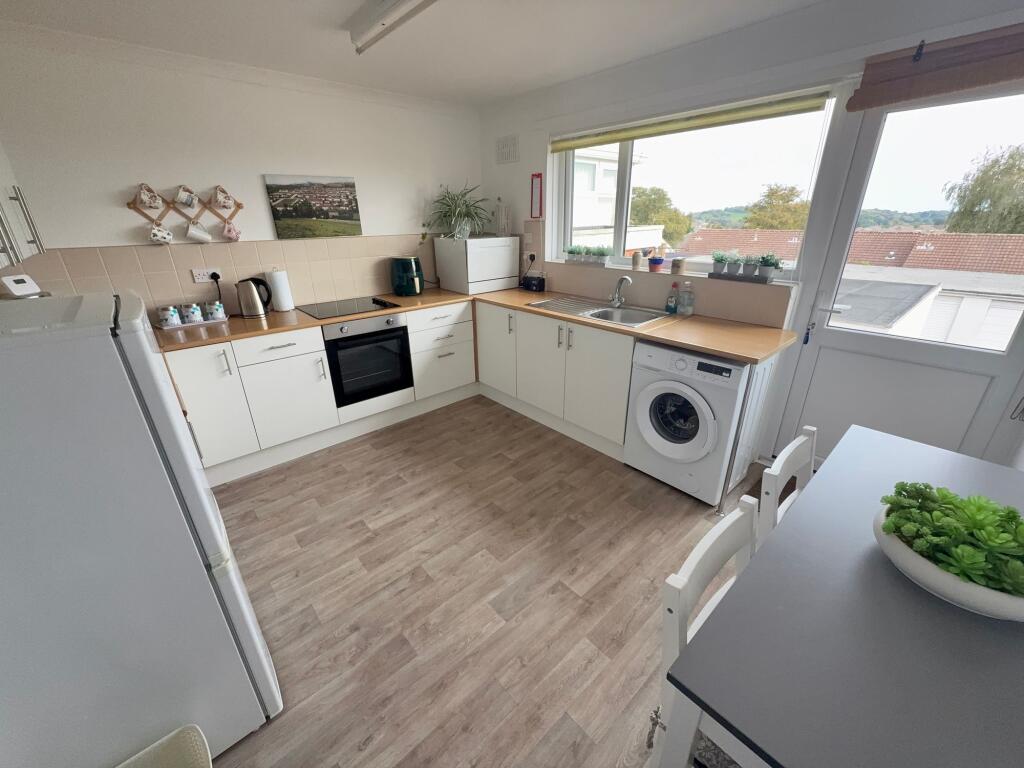 House in Torquay - More