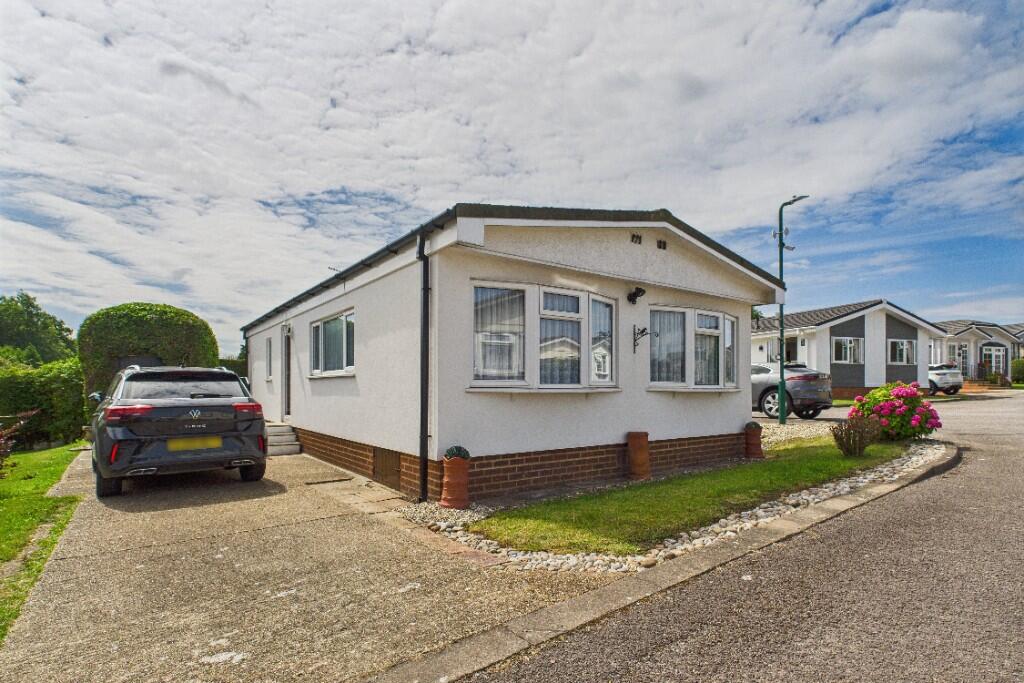 Main image of property: Lower Kingswood