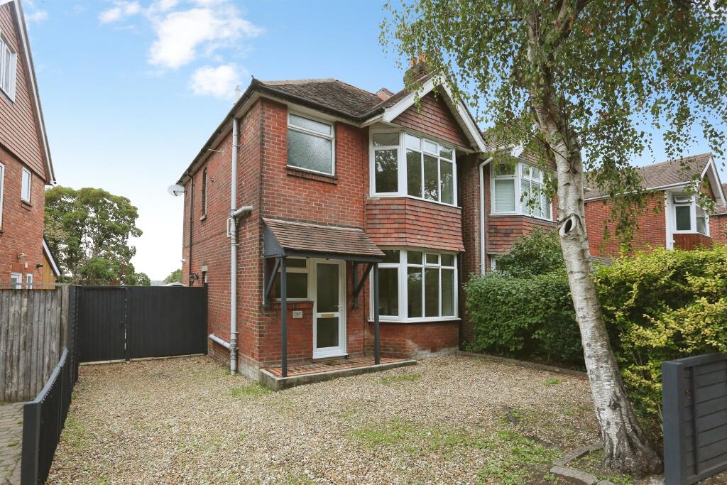 Main image of property: Peartree Avenue, Southampton