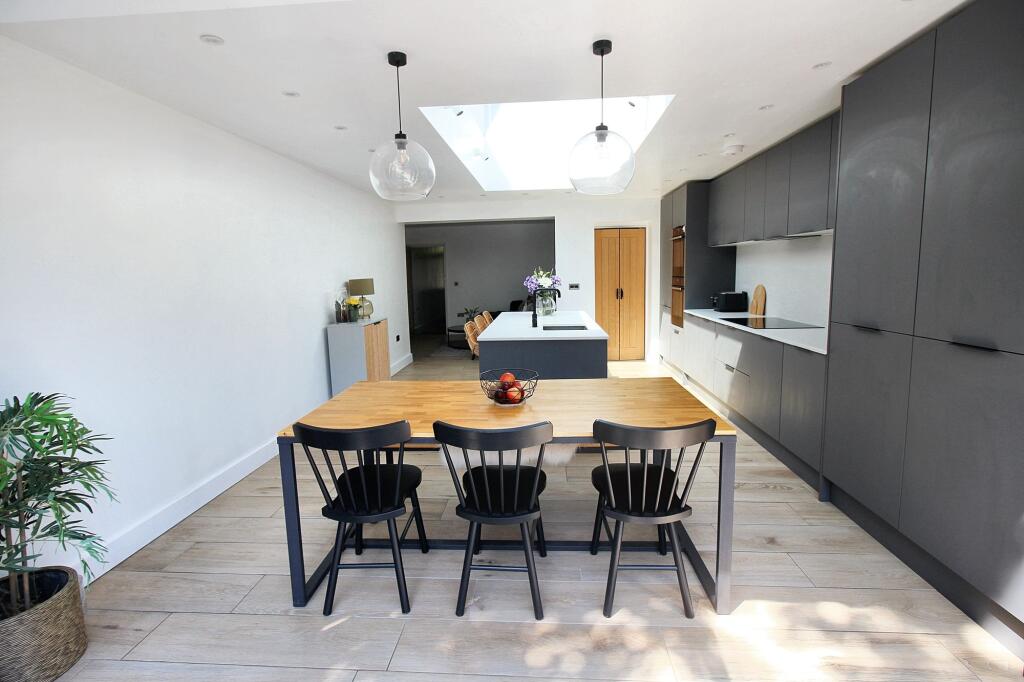 House in Alveston - View 4