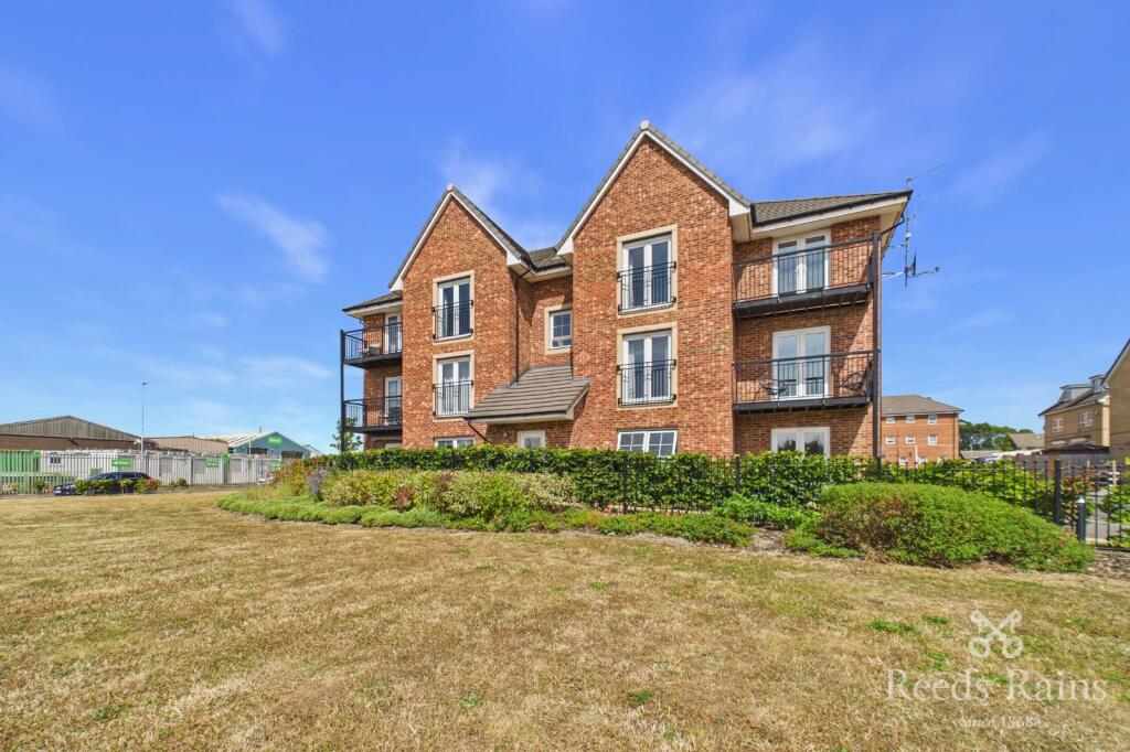 Main image of property: Carson Grove, Morley, Leeds, West Yorkshire, LS27