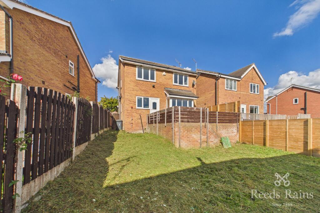 Carlton Road, Rawmarsh, Rotherham, South Yorkshire, S62 photo 2