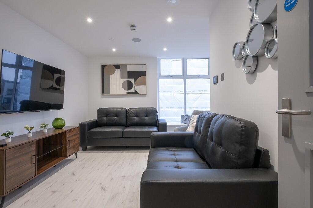 Main image of property: Flat 2, Aberdeen House, De La Beche Street, Swansea, Wales, SA1