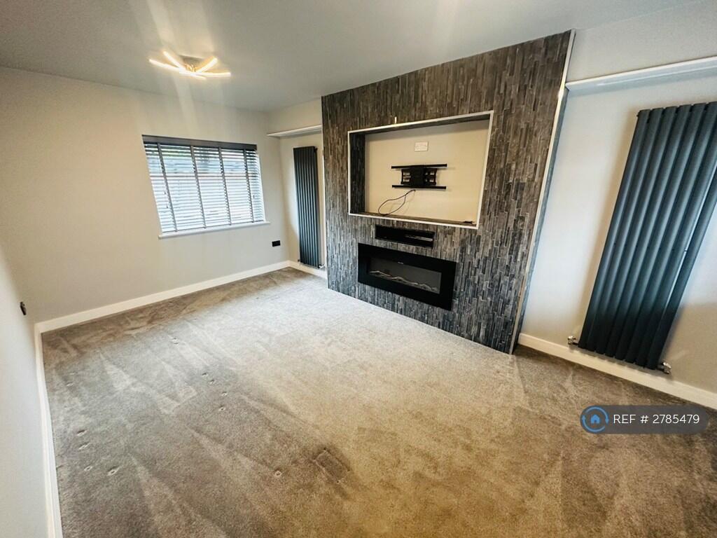 Main image of property: Smelter Wood Crescent, Sheffield, S13