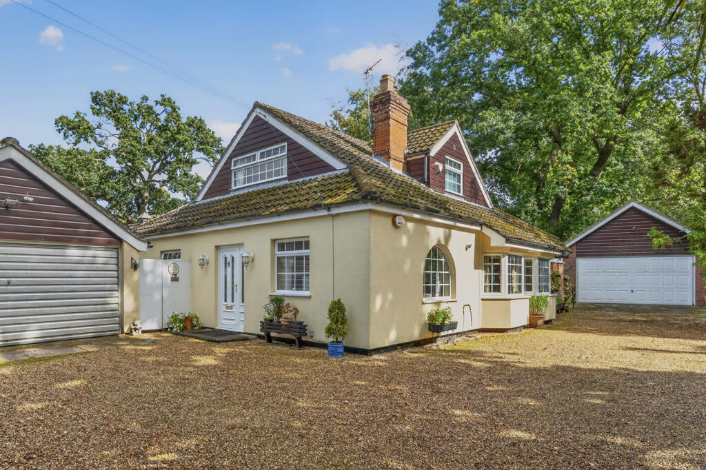 Main image of property: The Avenue, Wroxham, Norwich, NR12