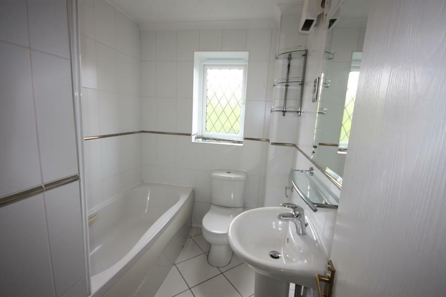 Churchfields, Guildford, Surrey, GU4 photo 2