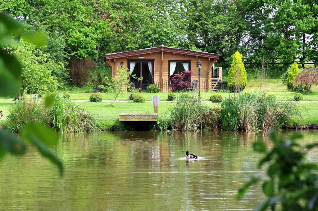 2-bed house on Dudleston Heath, Nr Ellesmere., £170,000