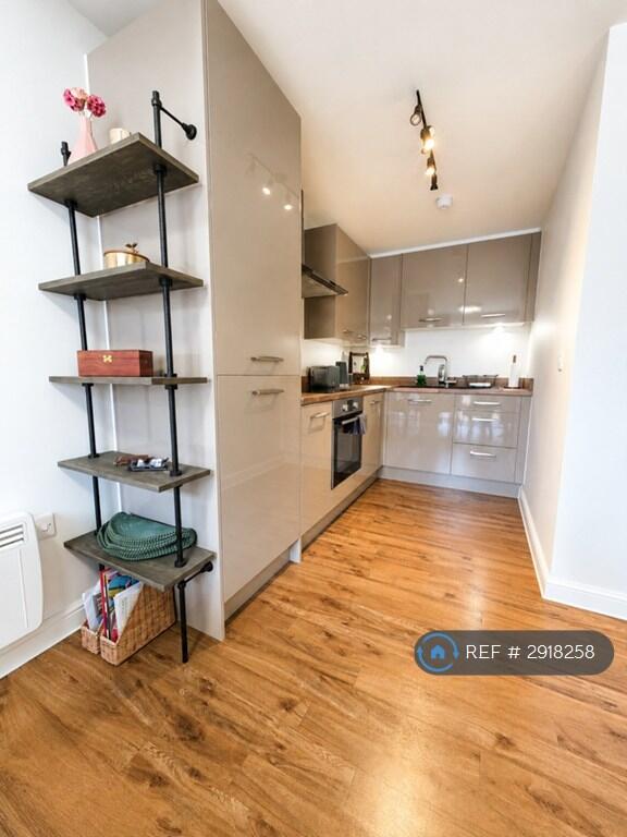 Apartment in Bristol, City of Bristol - View 4