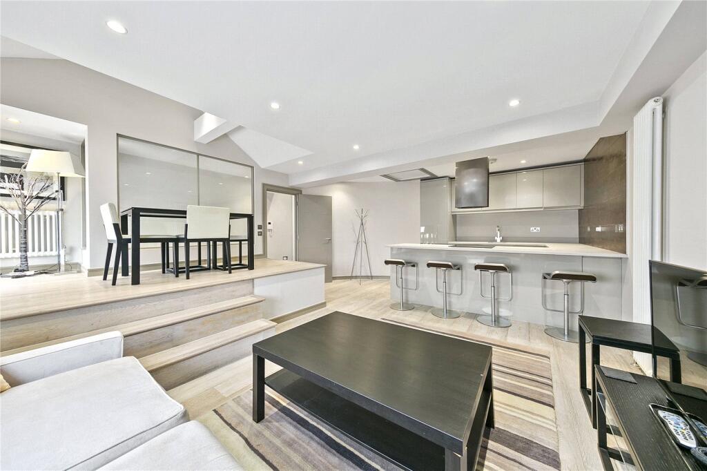 Main image of property: King Street, Richmond, TW9