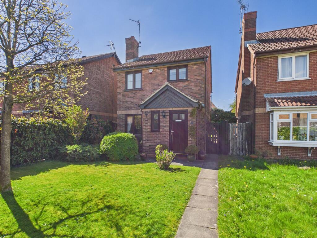 Main image of property: Sunningdale Close, Kirkby in Ashfield, Nottinghamshire