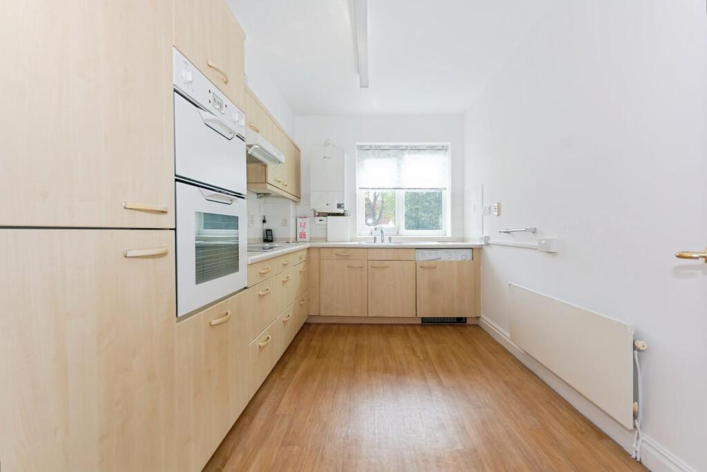 Deerhurst Court, Solihull - View 5