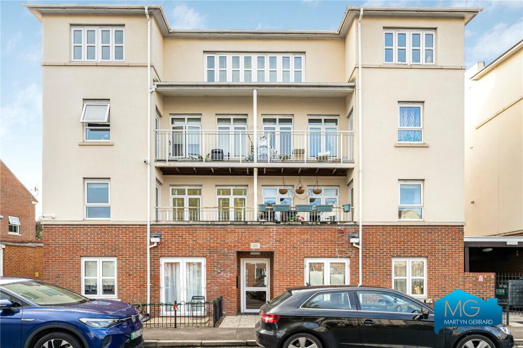 Main image of property: Magdalene Gardens, Whetstone, London, N20