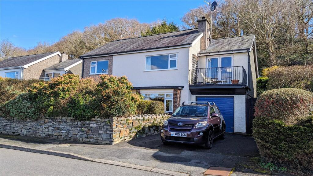 House in Talsarnau, Gwynedd