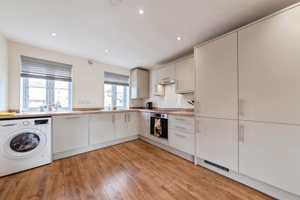 House in Peterborough - View 3