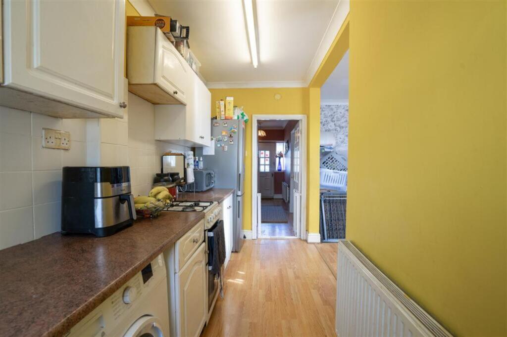 House in Birmingham, West Midlands - View 5