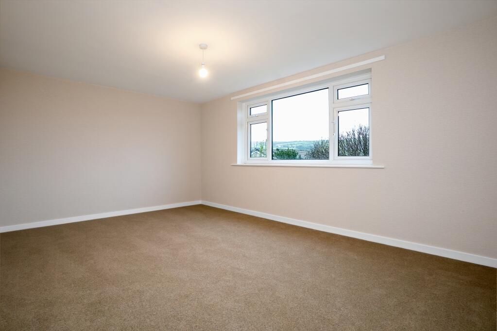 Additional image 12 of Aire Valley Drive, Bradley, BD20