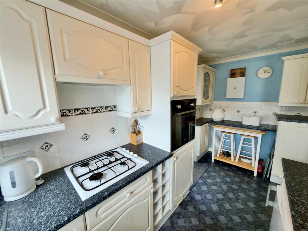 House in Portsmouth - View 4