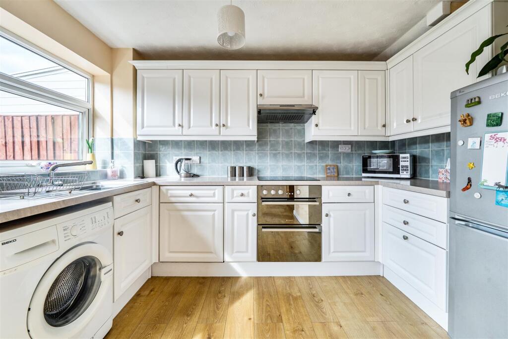 House in Southampton - View 5