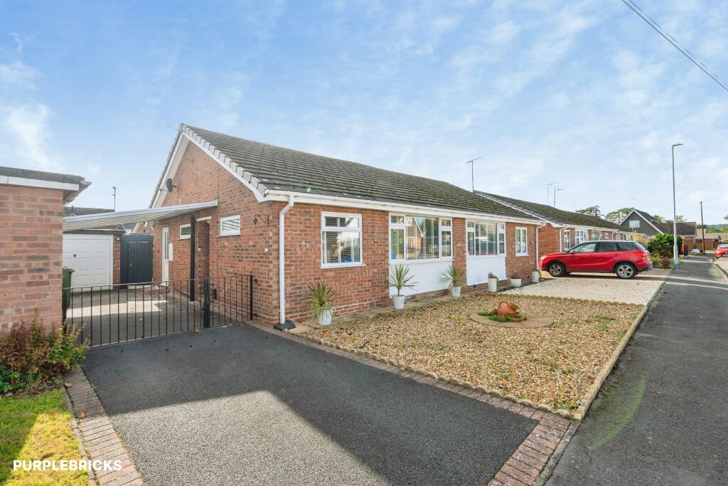 2-bed semi-detached on Burlish Close, Stourport-on-Severn, DY13, £280,000