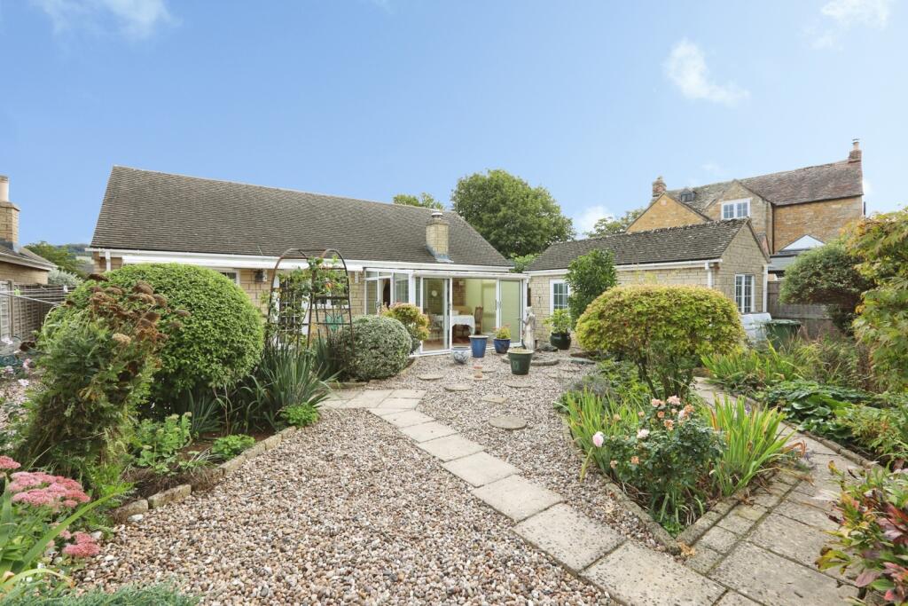 House in Worcester - View 4
