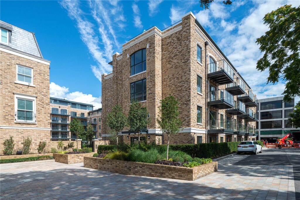 Main image of property: Renaissance Square Apartments, Palladian Gardens, Chiswick, London, W4