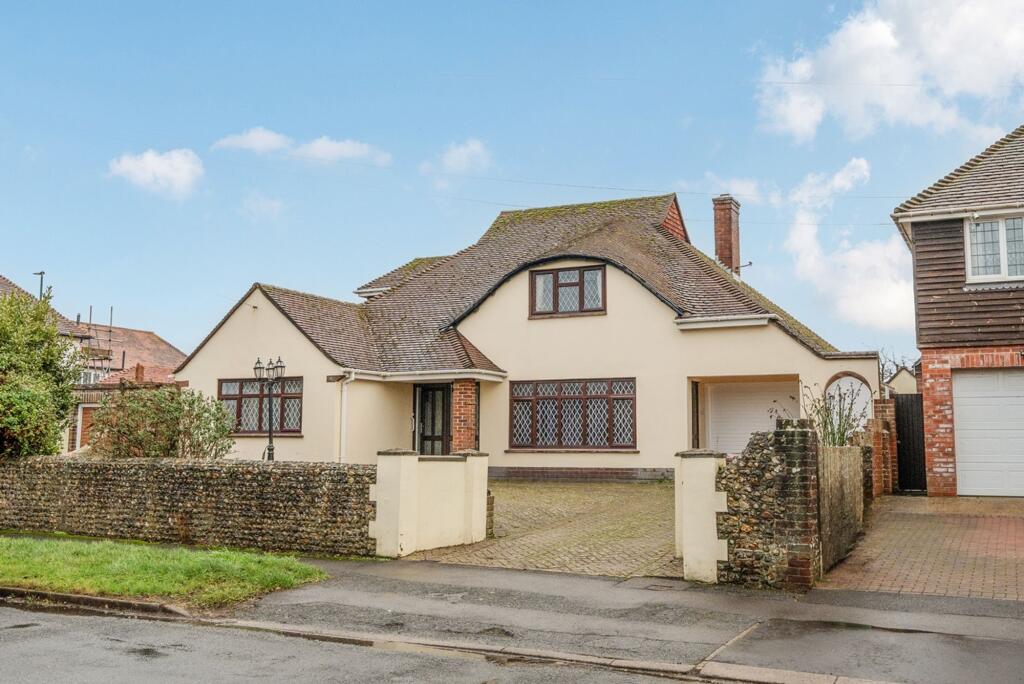 Main image of property: Summerley Lane, Felpham, PO22