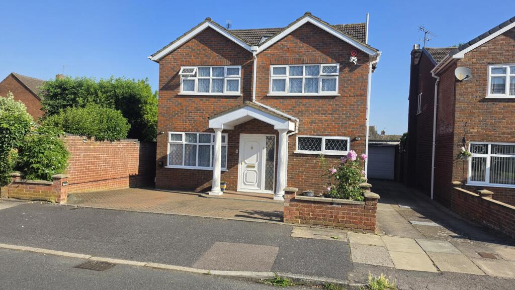 Main image of property: St. Christophers Close, Dunstable