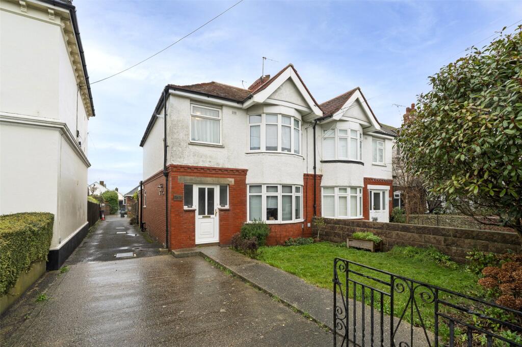 Main image of property: Lyndhurst Road, Worthing, West Sussex, BN11