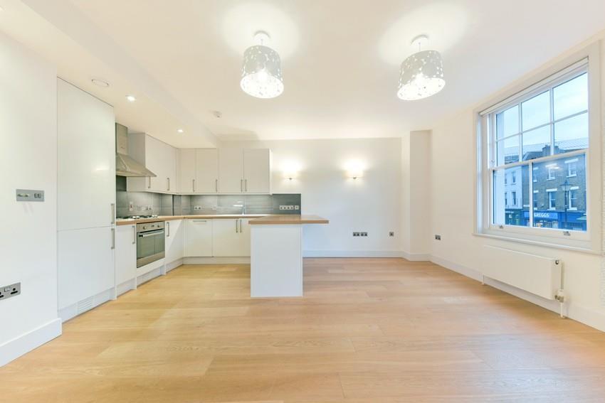 Apartment in London, Greenwich Town Centre, East Greenwich - View 3