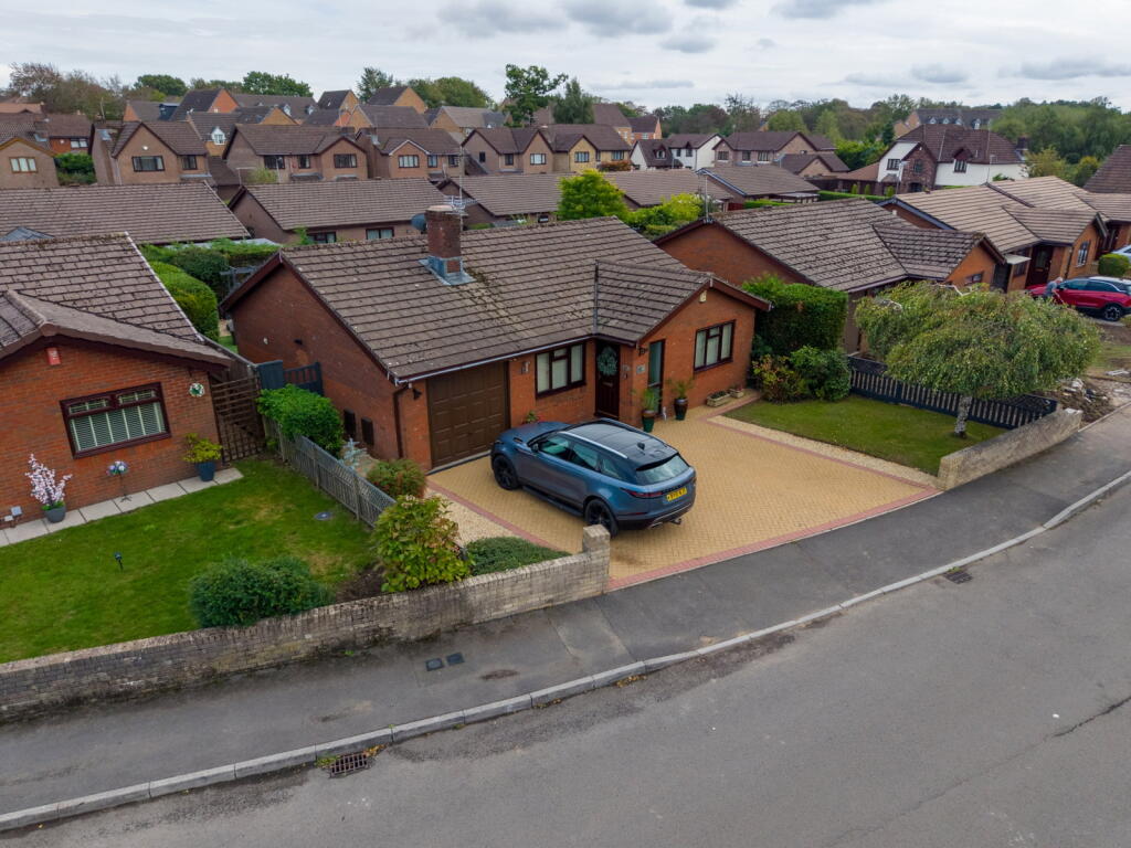Main image of property: Waun Goch Road, Oakdale, Blackwood, NP12 0LL