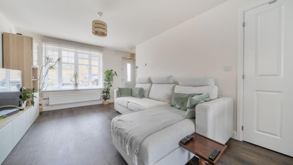 House in Milton Keynes - View 2