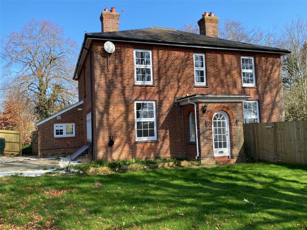 Main image of property: Ditton, Aylesford, Kent, ME20