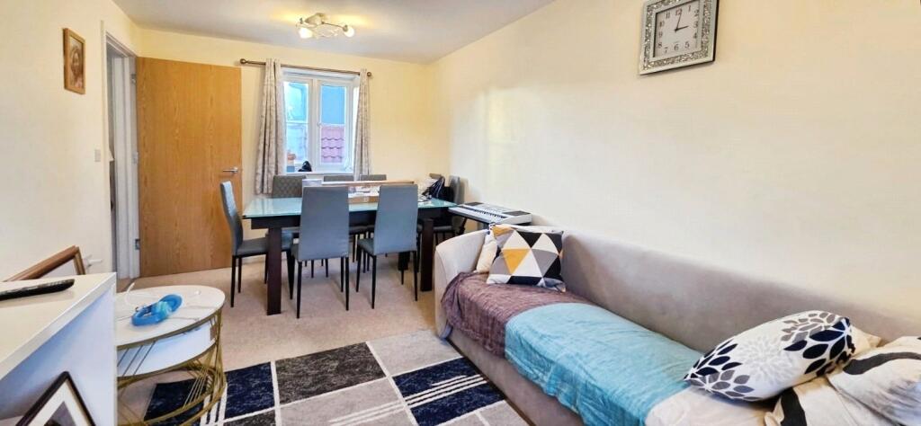 Main image of property: Glebe Road, Colchester, Essex, CO2