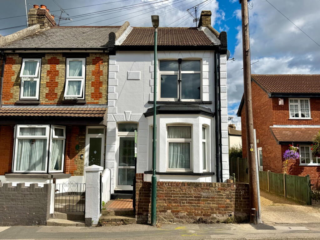 Main image of property: A Generous & Versatile Property Offering Excellent Value For Money - Barnsole Road