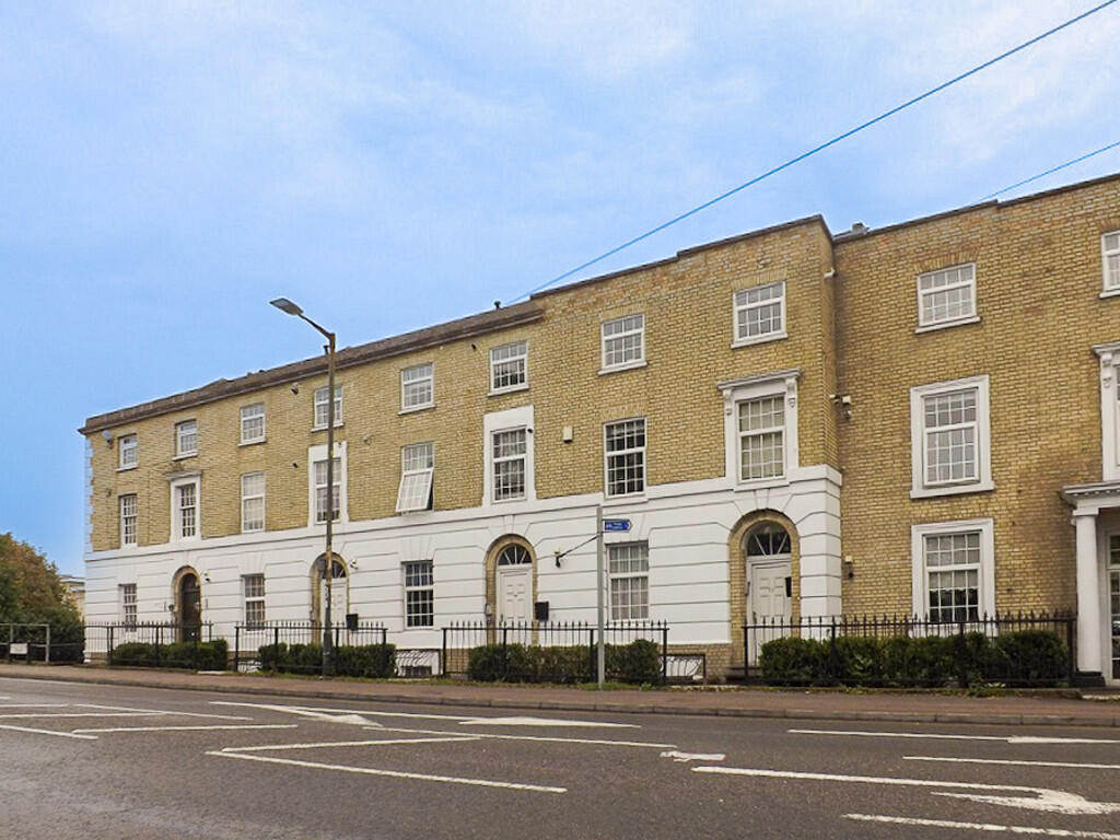 Main image of property: Kneesworth Street, Royston 